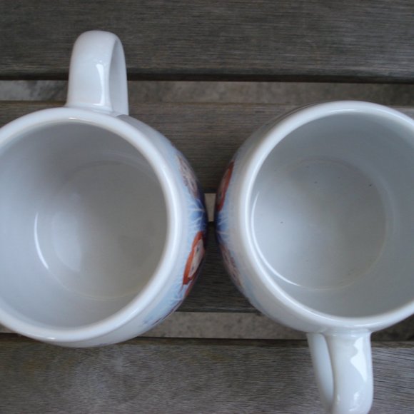 2019 FROZEN II = ELSA & ANNA = TRUST YOUR JOURNEY DISNEY MUGS 12 OZ. - Picture 4 of 5